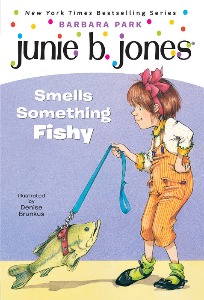 Junie B. Jones 12 / Smells Something Fishy (Book+CD)